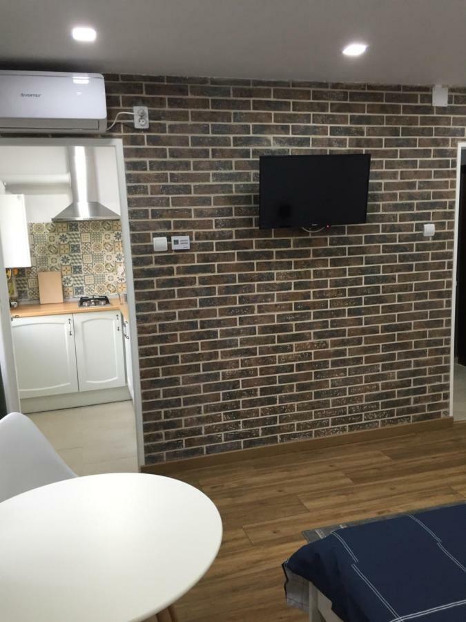Studio Claudia-Self Check-In Браїла Екстер'єр фото